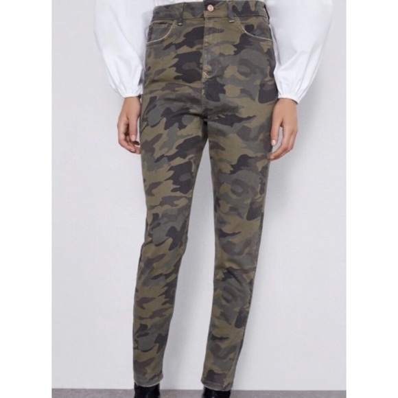 Zara NWT Camouflage High Rise Destroyed Skinny 2 4 - Picture 5 of 14